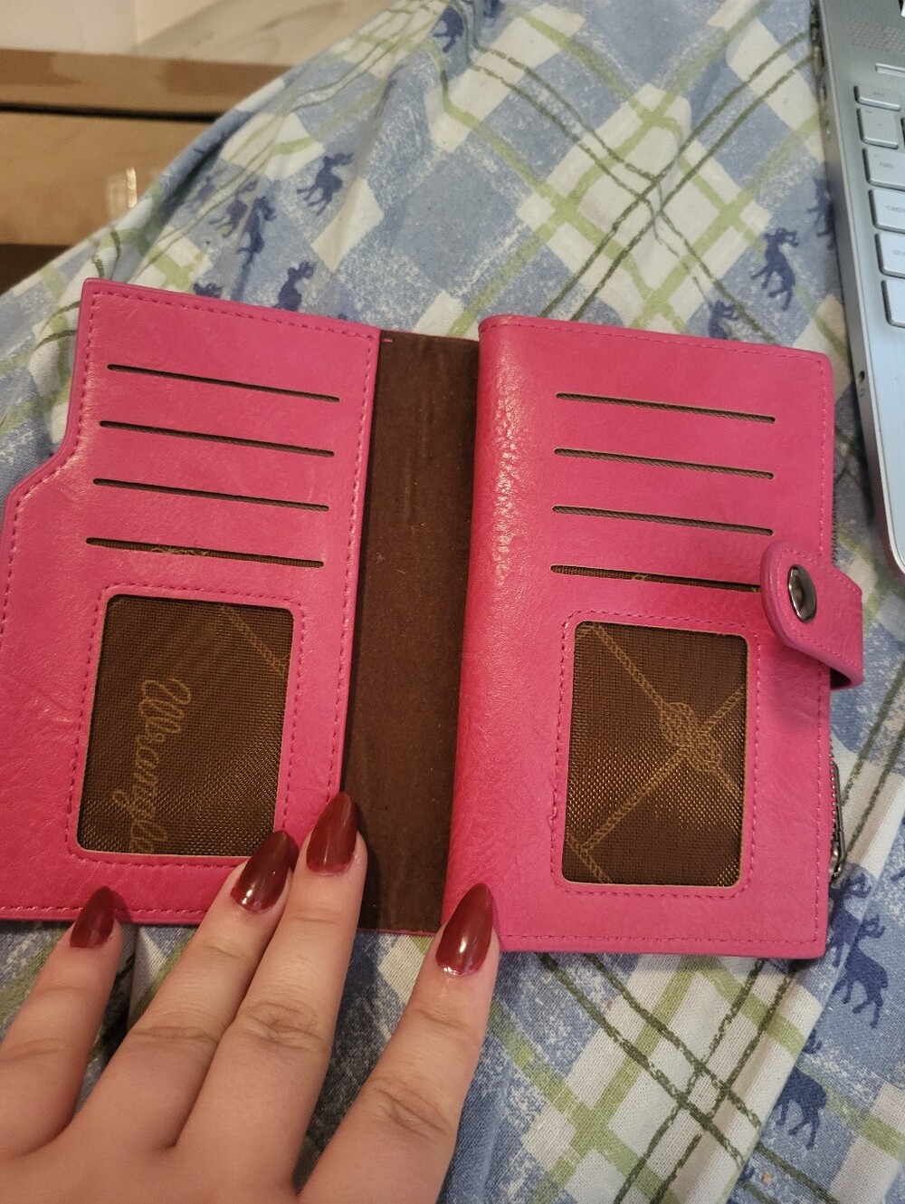 Wrangler Pink Women's Wallet - Compact Snap Closure - Picture 6 of 7